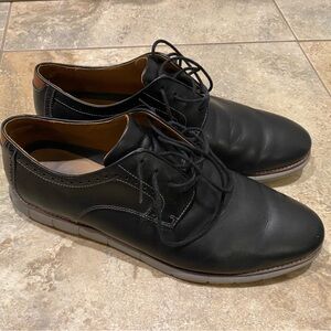 SOLD - Johnston & Murphy Black Leather Oxfords